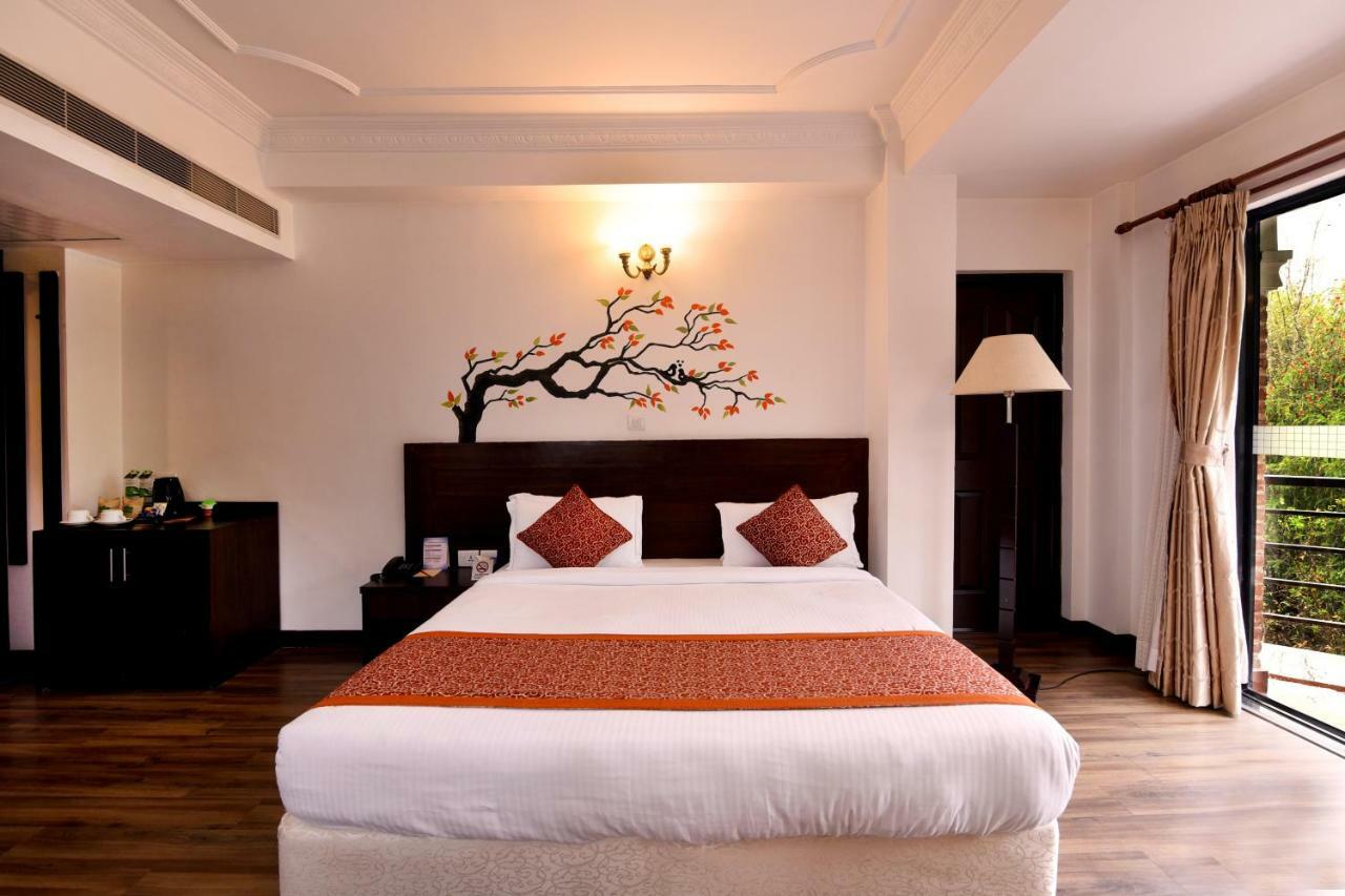 Park Village Resort By Kgh Group Katmandou Extérieur photo
